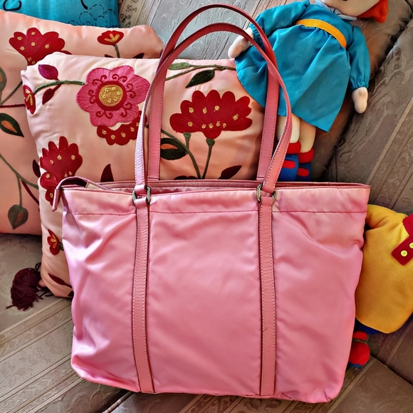 Authentic Prada Nylon medium size zip tote bag - Picture 2 of 6